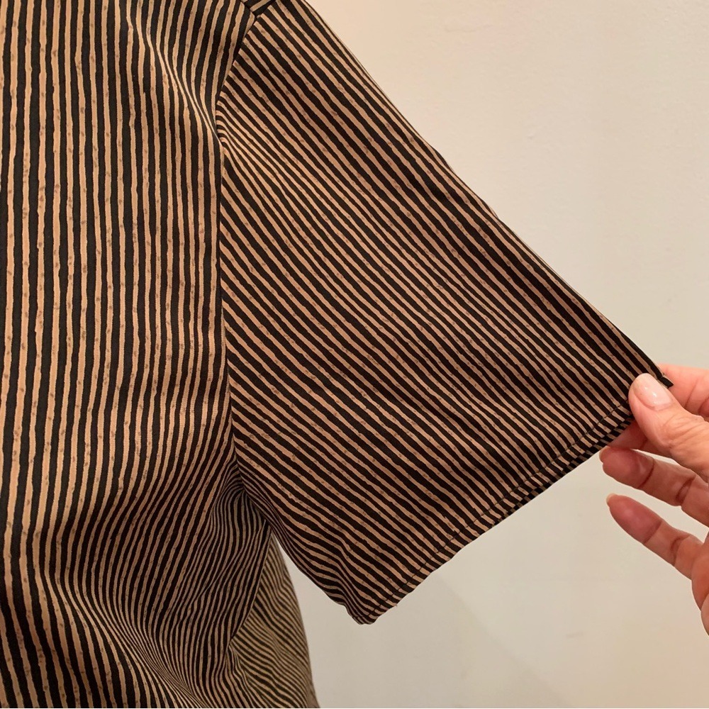 MAGGIE SWEET. Brown/Black striped shirt. Short sleeves. Sz S.‎ - Picture 5 of 8